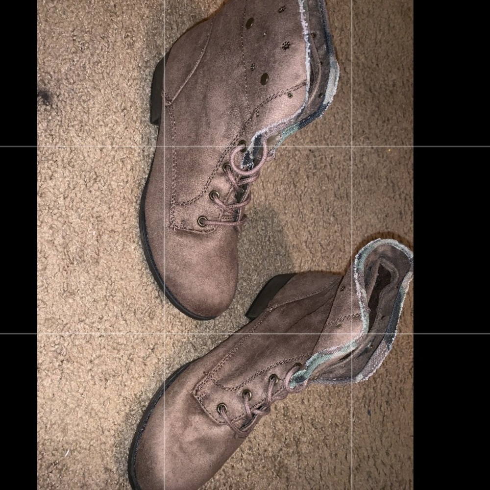 Womens booties size 8.5